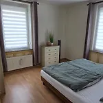 Vier Mit Kueche & Bad Apartmán