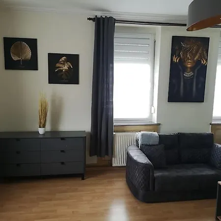 Apartment Vier Mit Kueche & Bad *