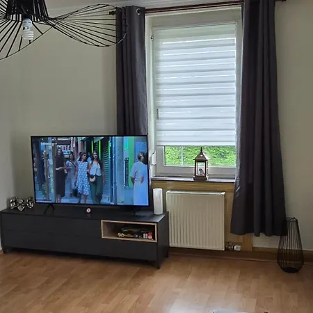 Vier Mit Kueche & Bad Apartmán *