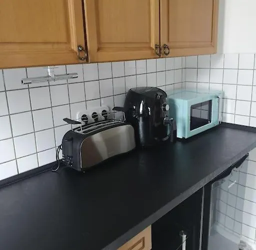 Vier Mit Kueche & Bad *