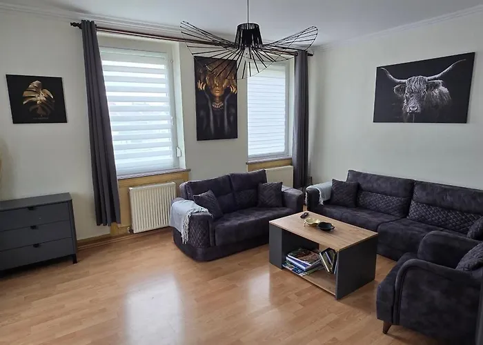 Vier Mit Kueche & Bad *